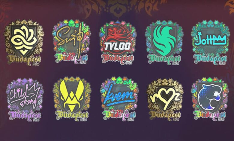 Imagem de adesivos no jogo para equipes e jogadores competindo no StarLadder Budapest Major