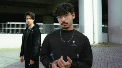 Coleção de roupas G2 Esports e Solo Leveling