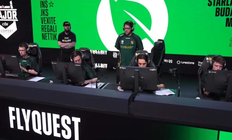 Captura de tela da equipe FlyQuest Counter-Strike competindo no StarLadder Budapest Major 2025