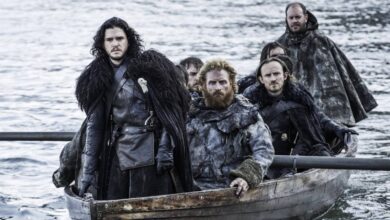 A senadora dos EUA Elizabeth Warren comenta a aquisição do WB pela Netflix