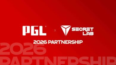 Imagem dos logotipos PGL e Secretlab em um fundo vermelho