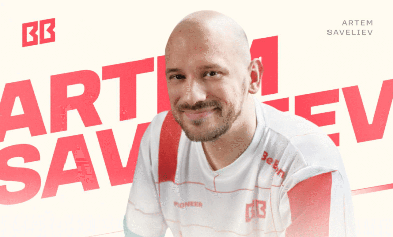 Novo CEO da equipe BetBoom, Artem 'Pioneer' Saveliev, foto de anúncio