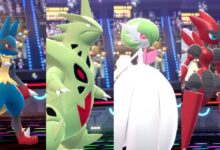 A imagem mostra quatro Pokémon Mega Evoluídos – da esquerda para a direita, Mega Lucario, Mega Tyranitar, Mega Gardevoir e Mega Scizor – em um ambiente de estádio.