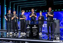 Imagem da equipe Team Spirit Counter-Strike comemorando a vitória no evento BLAST Bounty